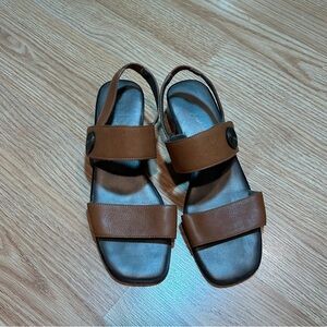 Unisa double strap heeled‎ sandals 8